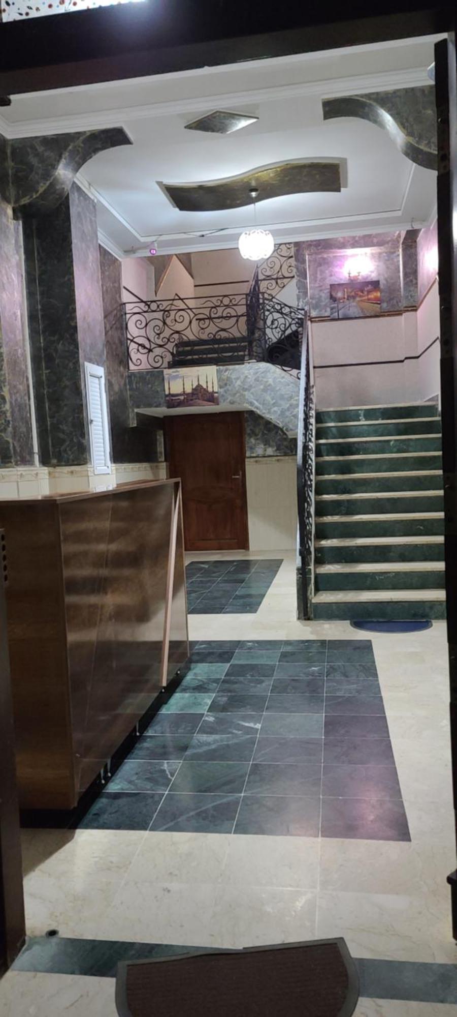 Jijel Koutama المظهر الخارجي الصورة